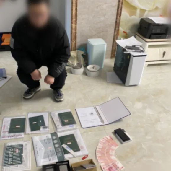 内置菜单游戏合集破解版_游戏外挂_免费游戏挂机软件