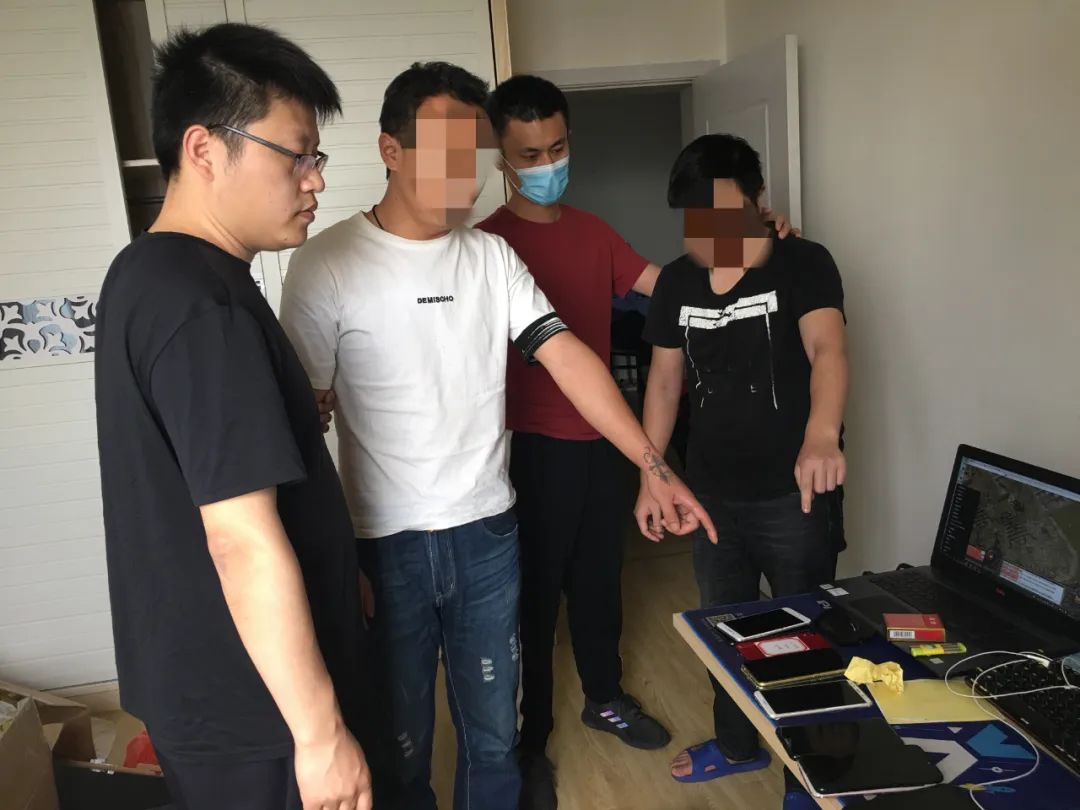 英雄联盟辅助卡盟平台_英雄联盟外挂卡盟_英雄联盟开挂卡