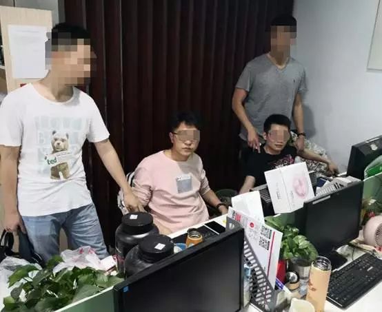 绝地求生外挂卡盟_绝地求生辅助卡盟156_绝地求生等热门游戏辅助卡盟