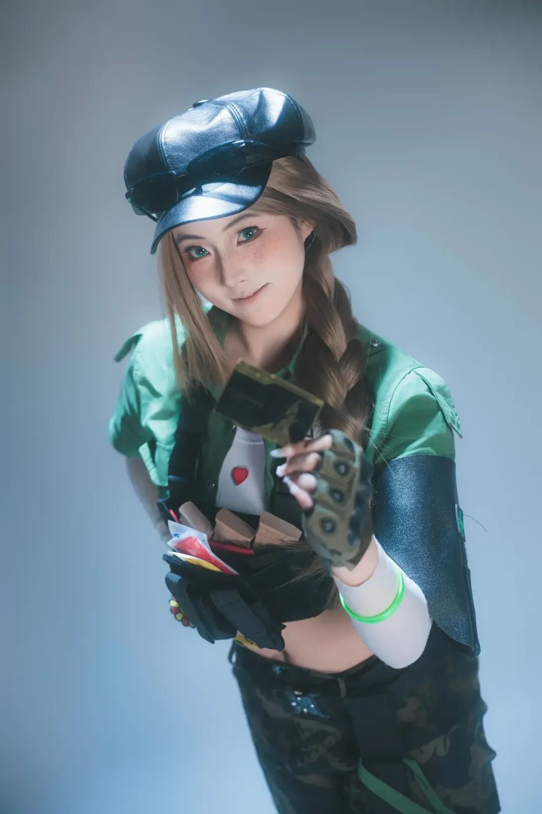 三角洲行动角色_三角洲行动 蝶 医疗支援COS_三角洲行动 蝶 角色扮演